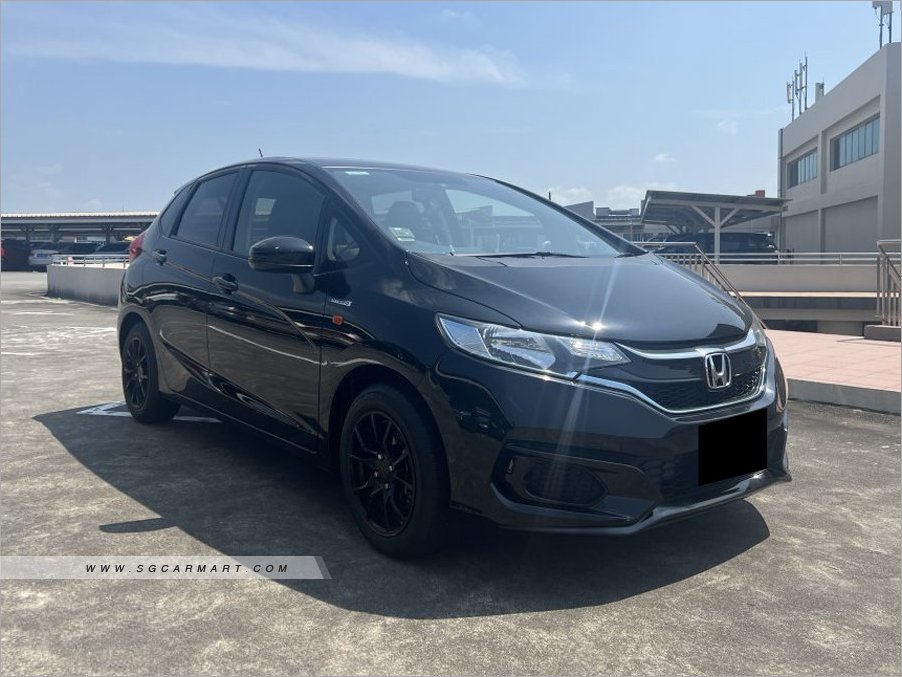 [SOLD] HONDA FIT HYBRID 1.5 AUTO - BLACK Hatchback (Sep 2019)