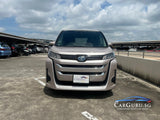 [NEW ARRIVAL] TOYOTA NOAH HYBRID 1.8X CVT - GOLD MPV (Nov 2022)