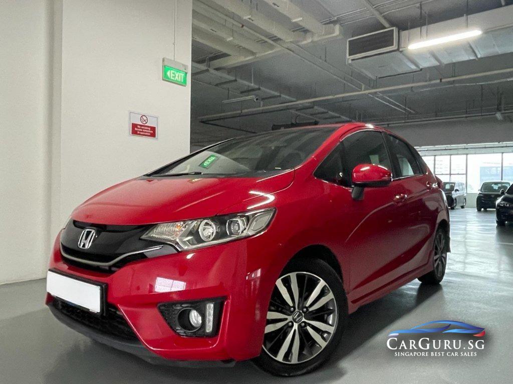 [NEW ARRIVAL] HONDA JAZZ 1.5 CVT - Red Hatchback (Aug-16) - Used Car