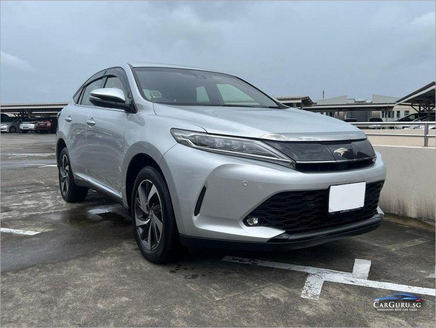 [SOLD] TOYOTA HARRIER M GRADE - SILVER MPV (Nov 2020)